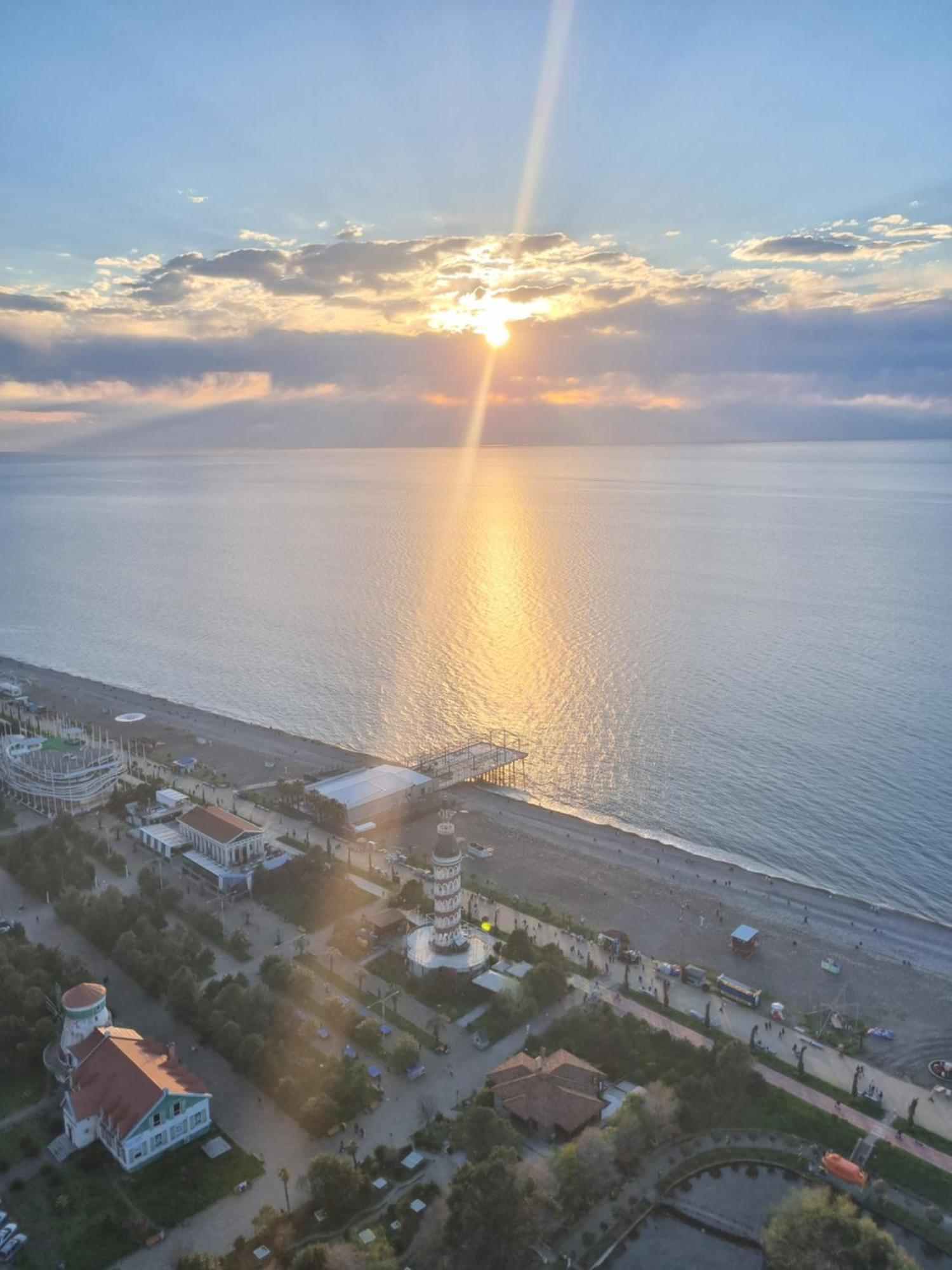 Orbi Sity Batumi Apartment Exterior photo